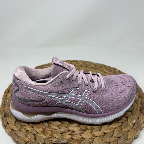 ASICS Gel Nimbus 24 Running Shoes Barely Rose White Grey Size 7.5 Women's - Picture 1 of 9